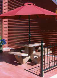 Wieser-Doric - Patio Products: beautiful stained concrete tables, picnic tables, planters, and benches.